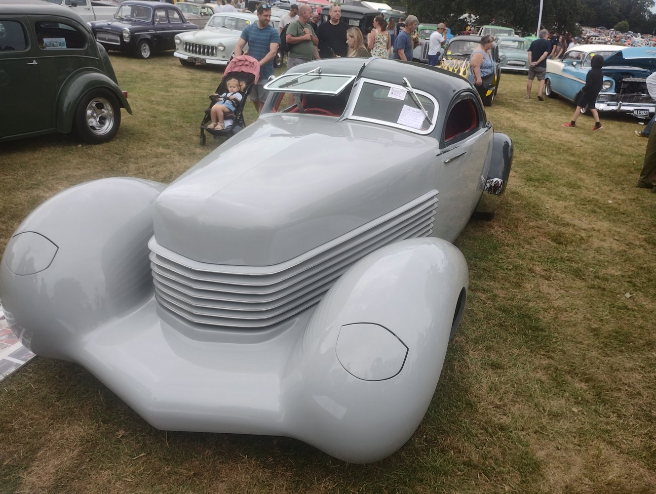 CORD Coupe1.jpg