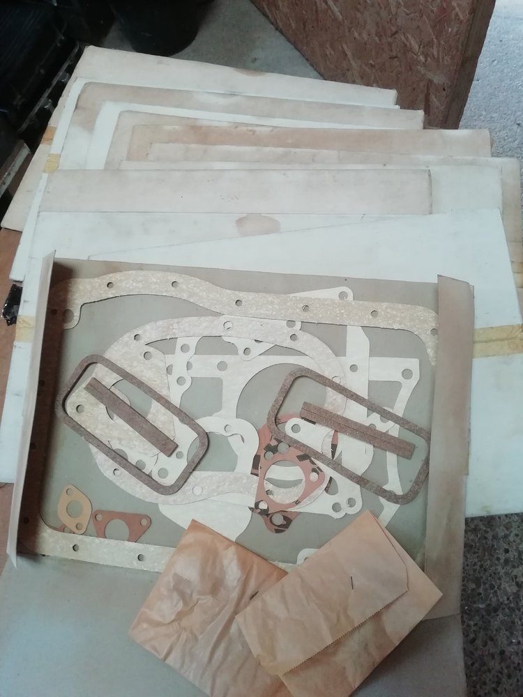 gasket sets.jpg