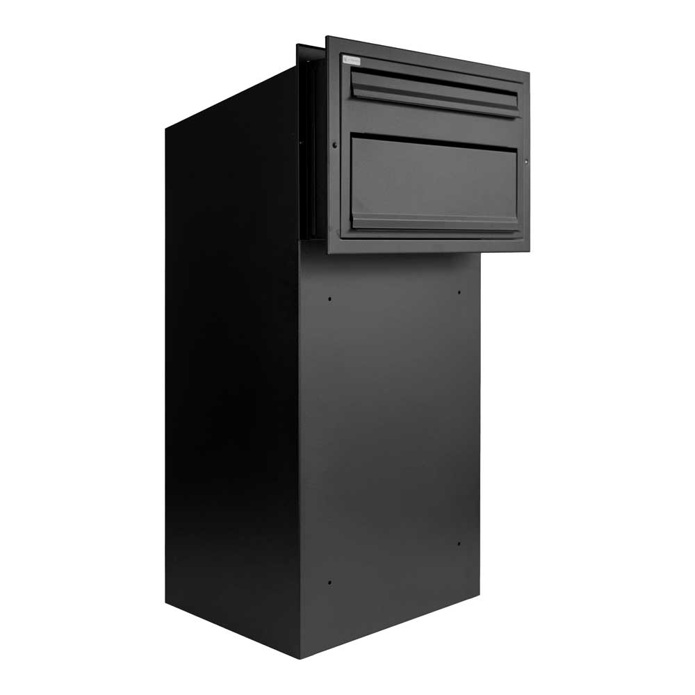 Gate-Mounted-Parcel-Box-For-Home-Sigma-in-Black.jpg