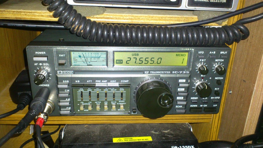 icom 735 02.jpg