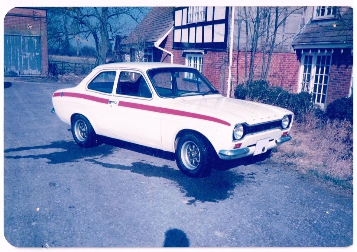 Mk1 Escort front.jpeg