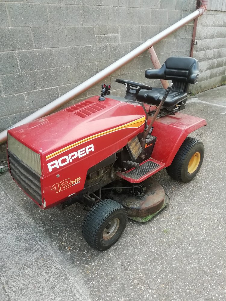 mower broke 1.jpg