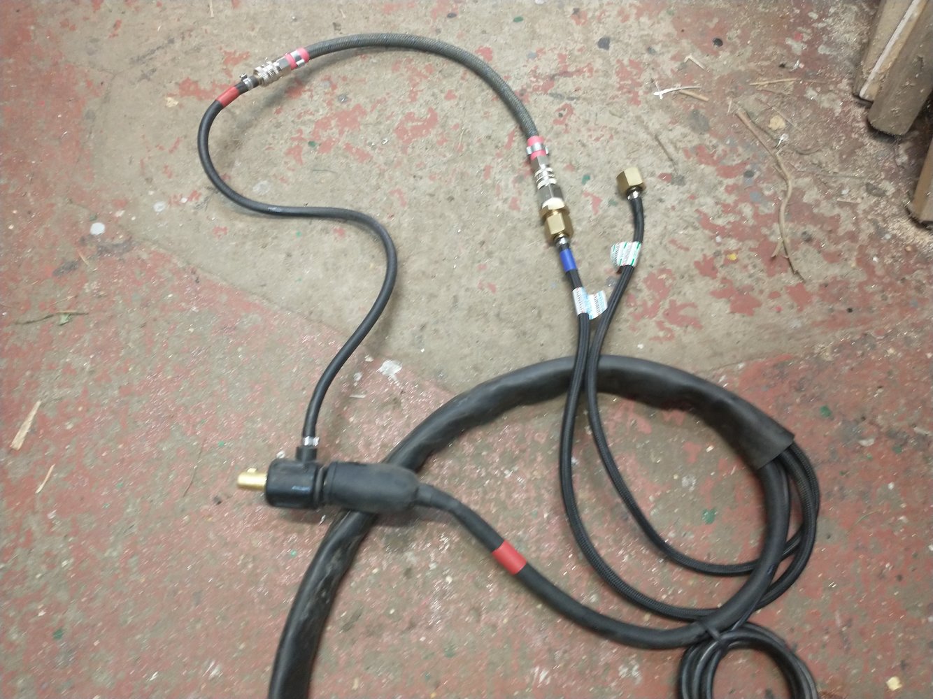 Water cooled torch link hose2.jpg