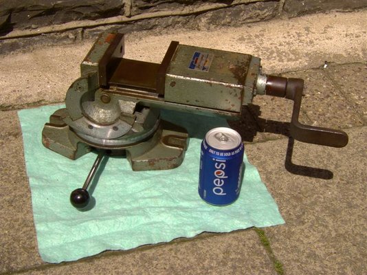 PICT0007 (Medium).JPG