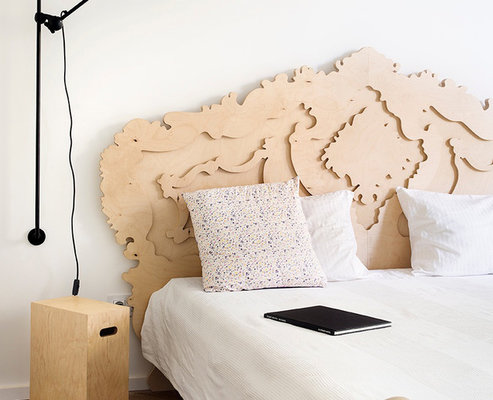 beautiful_plywood_headboard-thumb-630xauto-53738.jpg