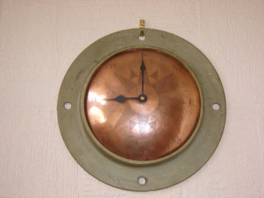 porthole-clock.jpg