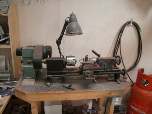 lathe2.jpg