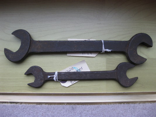 Knife and spanners 002.JPG