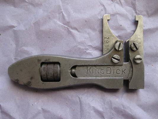 Spanner & knife 003.JPG