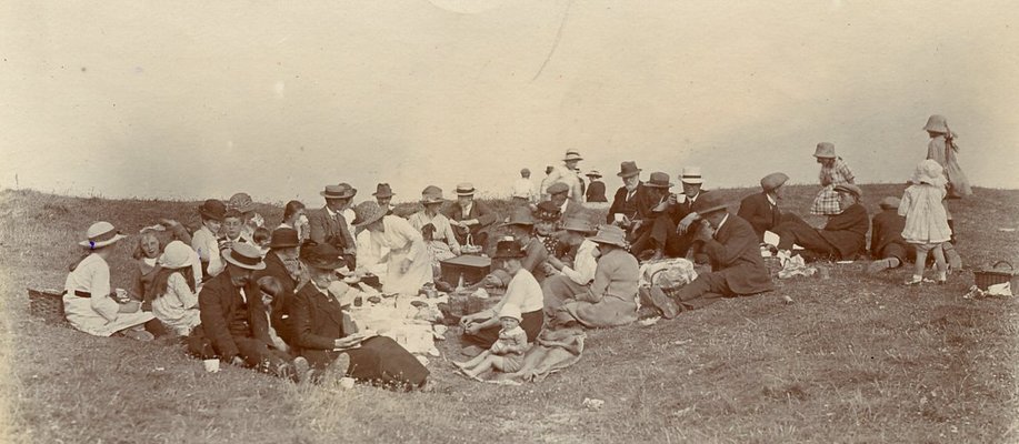 picnic at Torcross 2.jpg