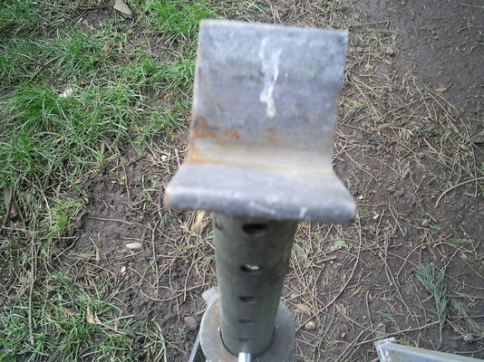 axle stand 7.JPG