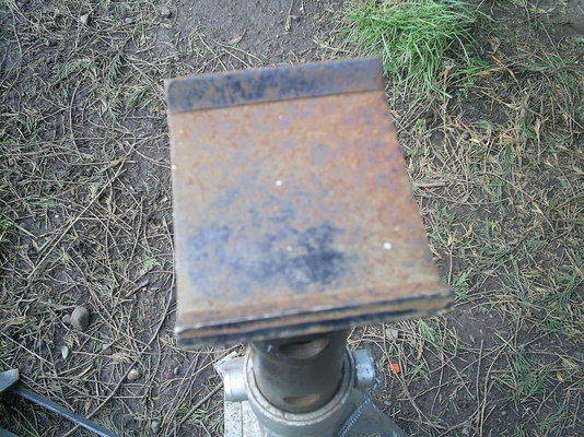 axle stand 8.JPG