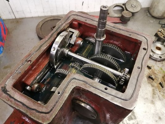 Feeds gearbox 8.jpg