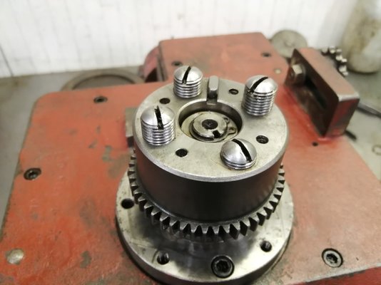 Feeds gearbox 12.jpg