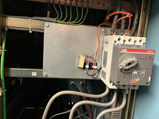 Contactor-On-Metal-Panel-Wired.jpg