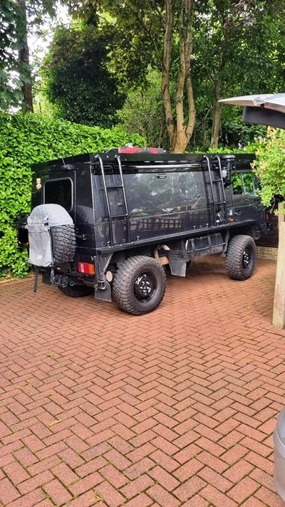 Pinzgauer02.jpg