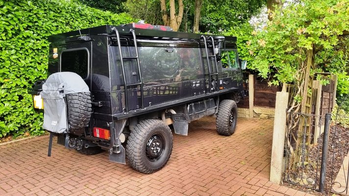 Pinzgauer03.jpg