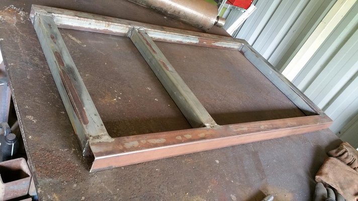 7. welded up a bed frame from scrap 20160104_105531.jpg